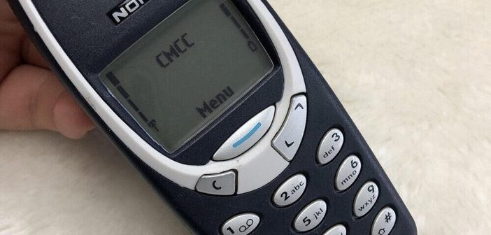 Nokia 3310: il segreto dell’immortalità del telefono indistruttibile Nokia 3310: il segreto dell’immortalità del telefono indistruttibile