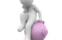 Risparmiare sui videogiochi: quando conviene aspettare i saldi stagionali degli store