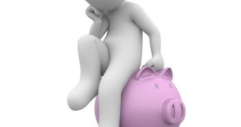 Risparmiare sui videogiochi: quando conviene aspettare i saldi stagionali degli store